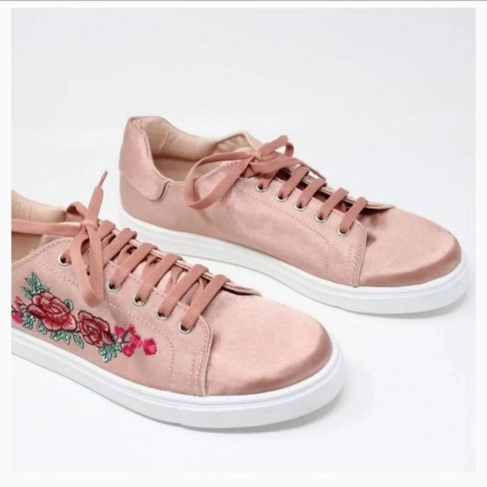 TOPSHOP Camilla Pink Embroidered Rose Floral Sneakers Women's 10.5